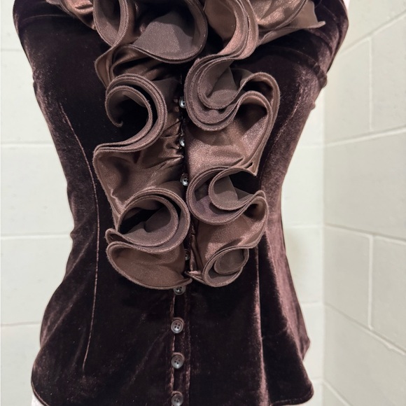 Boston Proper Ruffled Brown Sleeveless Blouse - Picture 2 of 4